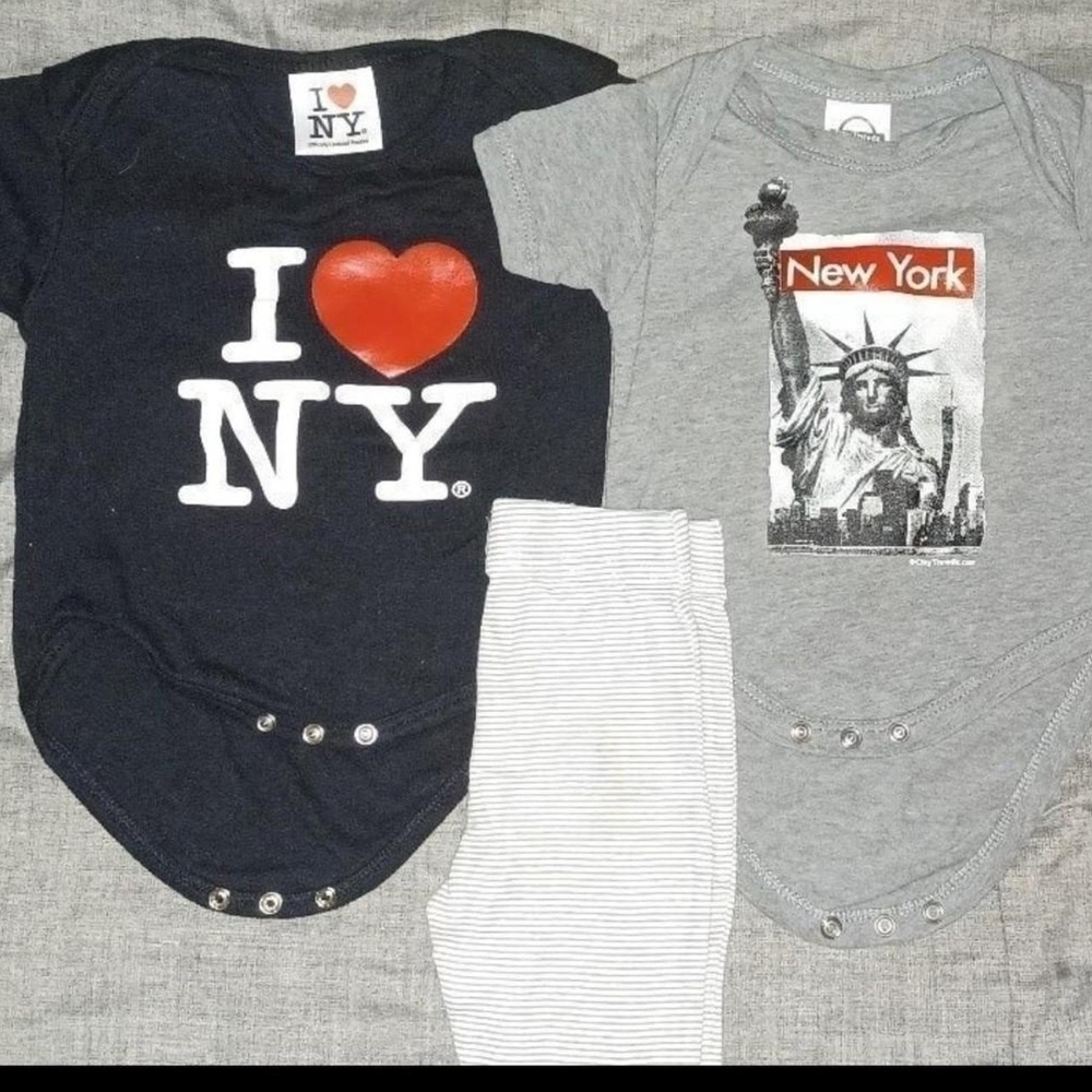 I Love NY Baby Onesie Set